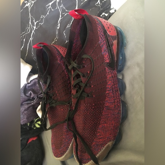 Nike air vapormax size 11 - Picture 2 of 2